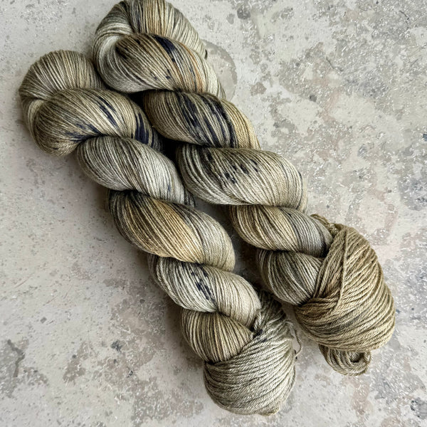 Hesselgarn Song & Silk Song